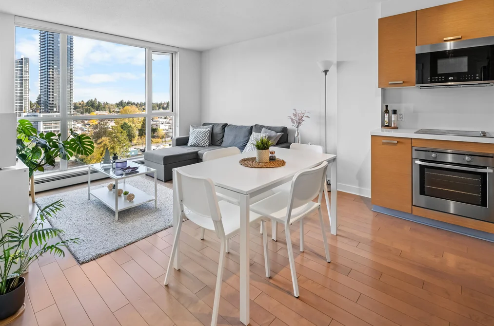 Condo for sale at 1302 10777 University Drive Surrey British Columbia - MLS: R3137744