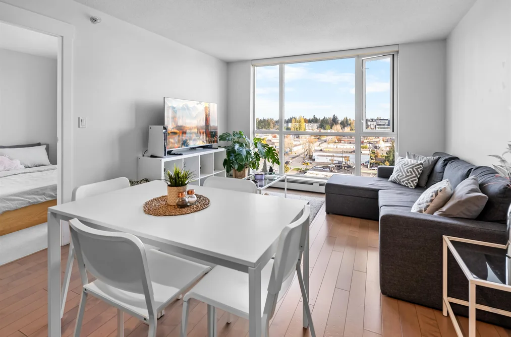 1302 10777 UNIVERSITY DRIVE, Surrey BC V3T 0E6, Surrey BC — Residential for Sale - Photo 2