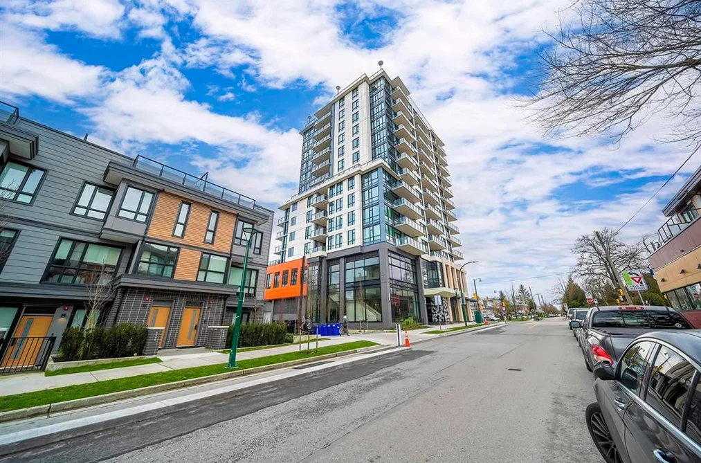 1302 3996 DUMFRIES STREET, Vancouver BC V5N 0J1, Vancouver BC — Residential for Sale - Main Photo