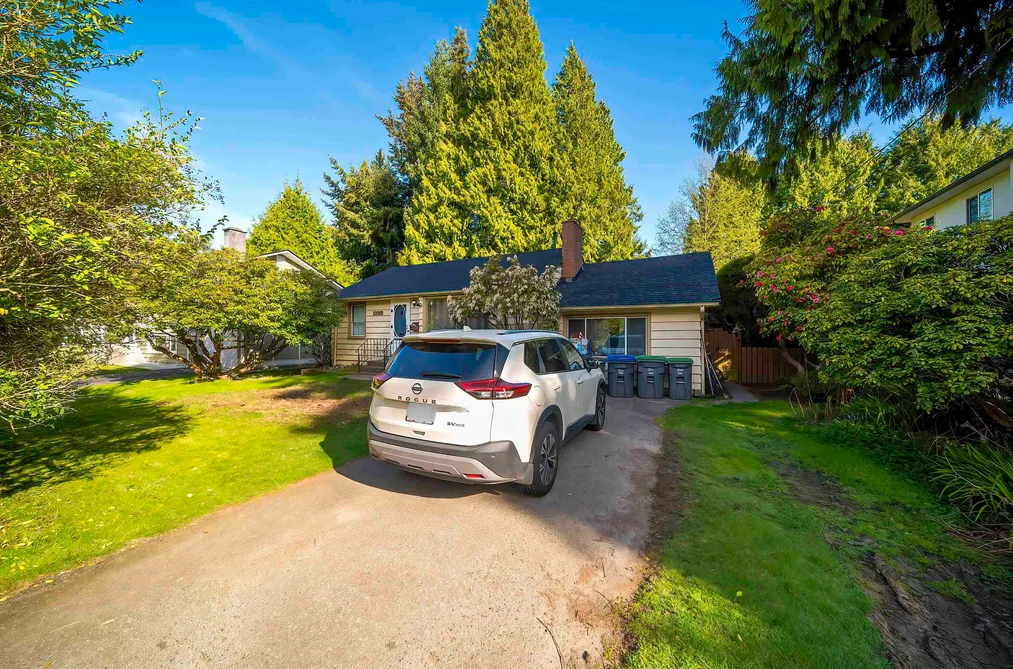13029 15A AVENUE, Surrey BC V4A 1M2, Surrey BC — Residential for Sale - Photo 2