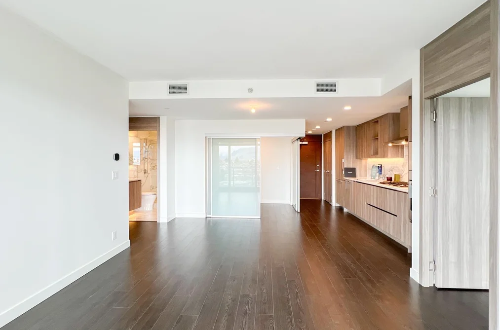1303 4880 LOUGHEED HIGHWAY, Burnaby BC V5C 0N1, Burnaby BC — Residential for Sale — Photo 10 of 29