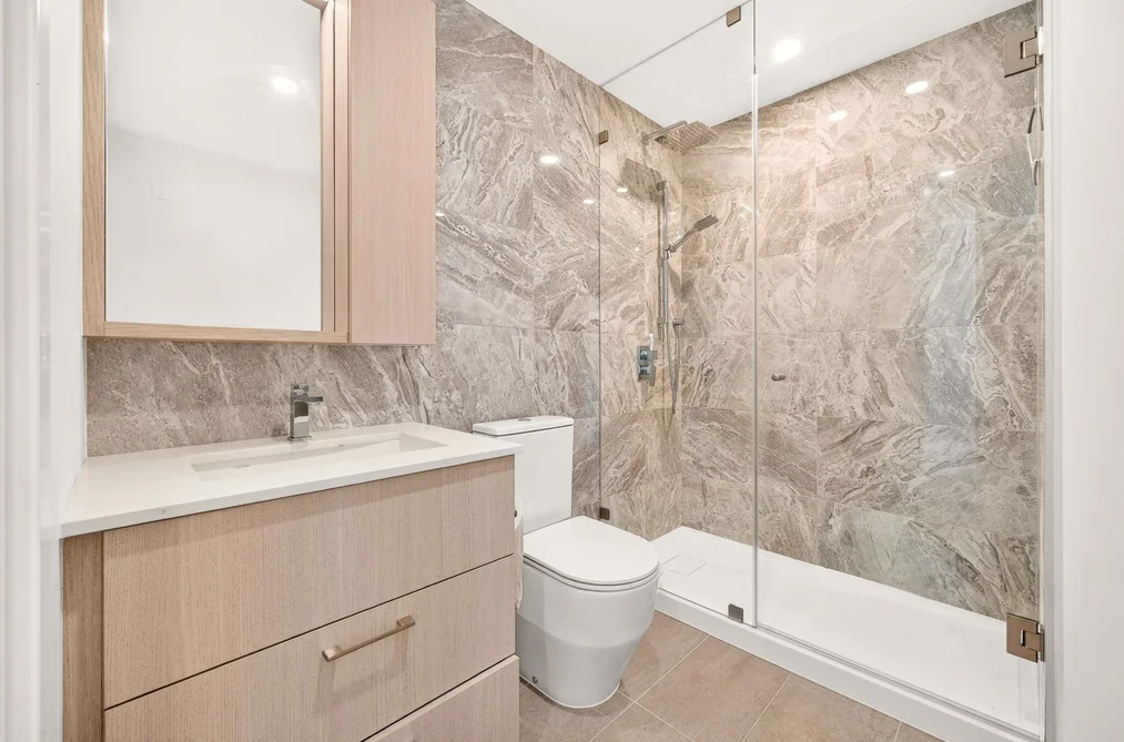 1303 6468 WILLINGDON AVENUE, Burnaby BC V5H 0L3, Burnaby BC — Residential for Sale — Photo 12 of 28