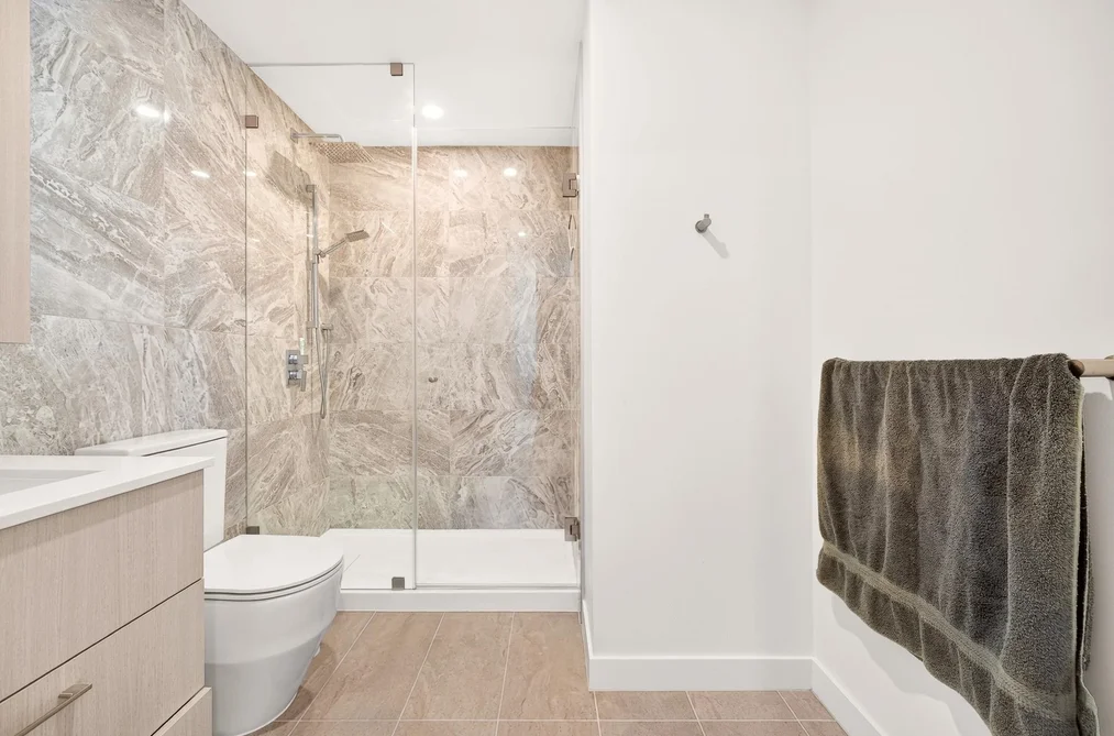 1303 6468 WILLINGDON AVENUE, Burnaby BC V5H 0L3, Burnaby BC — Residential for Sale — Photo 13 of 28