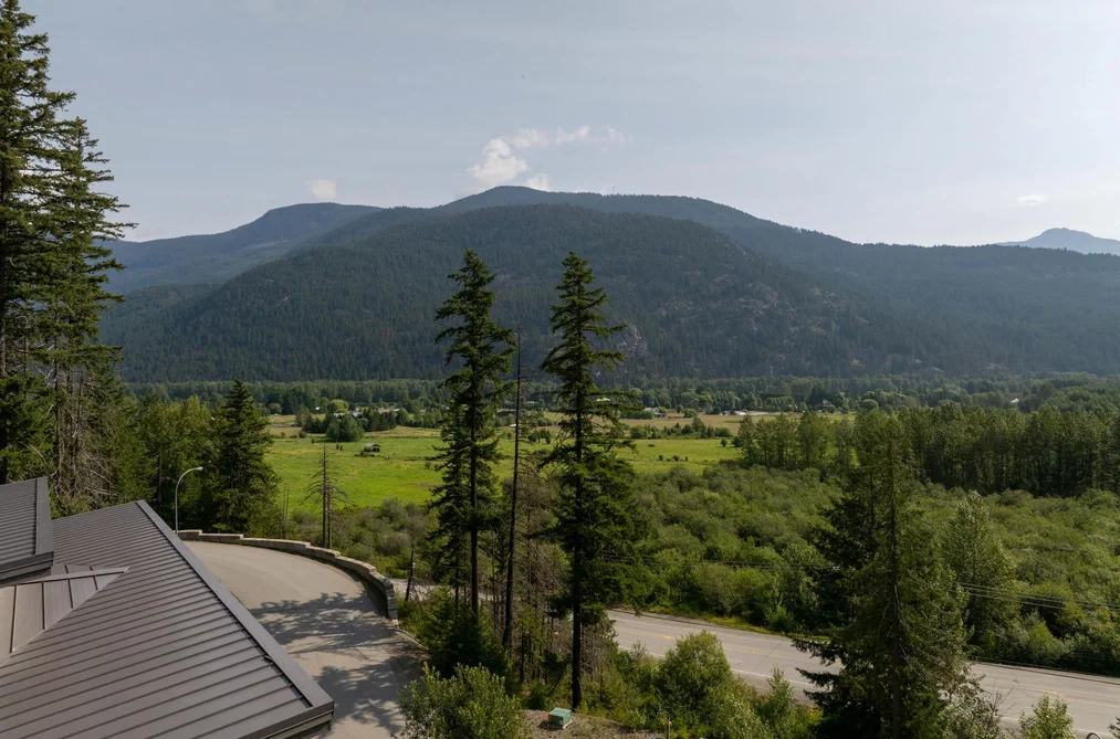 1303 Eagle Drive, Pemberton, BC - MLS: R3179803 - Photo 6 1303 Eagle Drive, Pemberton, BC - MLS: R3179803 - Photo 6