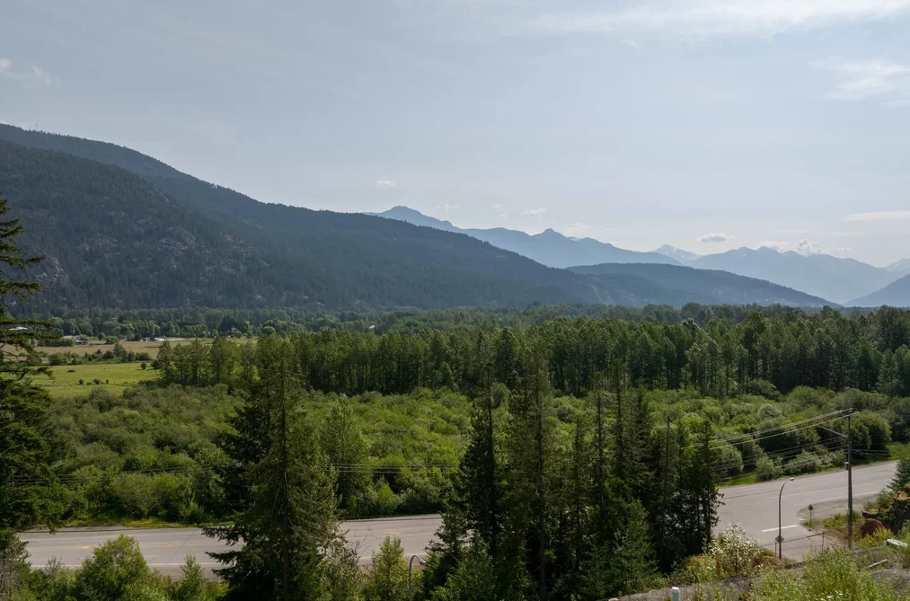 1303 Eagle Drive, Pemberton, BC - MLS: R3179803 - Photo 7 1303 Eagle Drive, Pemberton, BC - MLS: R3179803 - Photo 7