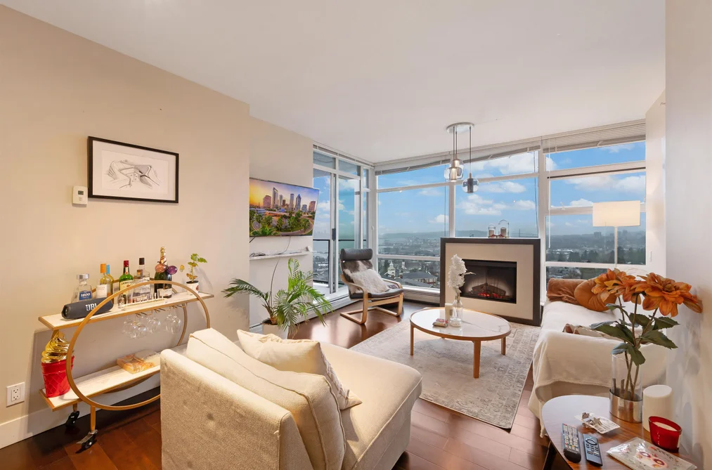 Condo for sale at 1304 1320 Chesterfield Avenue North Vancouver British Columbia - MLS: R3120311