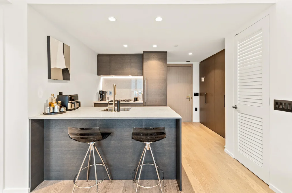 1304 1482 ROBSON STREET, Vancouver BC V6G 1B9, Vancouver BC — Residential for Sale - Photo 3