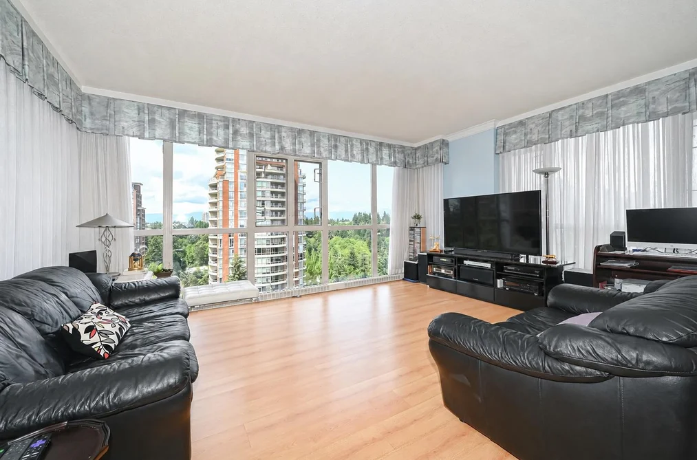 1304 6888 STATION HILL DRIVE, Burnaby BC V3N 4X5, Burnaby BC — Residential for Sale — Photo 2 of 20