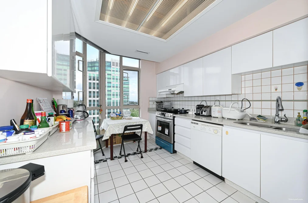 1304 6888 STATION HILL DRIVE, Burnaby BC V3N 4X5, Burnaby BC — Residential for Sale — Photo 4 of 20