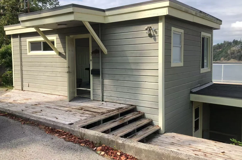 House for sale at 13044 Hassan Road Pender Harbour British Columbia - MLS: R3045617