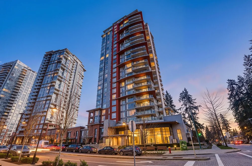 Condo for sale at 1305 3096 Windsor Gate Coquitlam British Columbia - MLS: R3151479