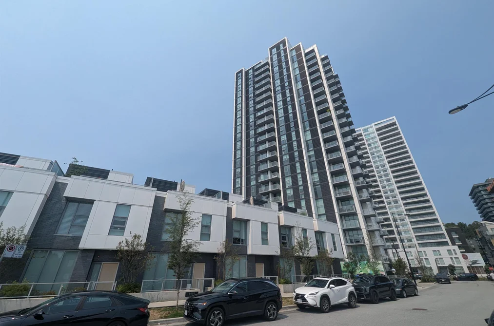 Condo for sale at 1305 3430 E Kent Avenue Vancouver British Columbia - MLS: R3143033
