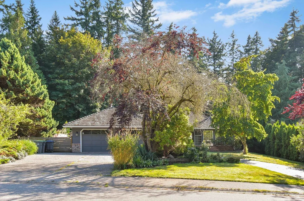 House for sale at 13056 22a Avenue Surrey British Columbia - MLS: R3127589