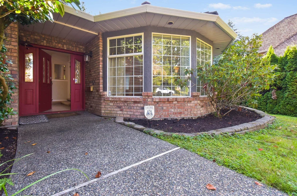 13056 22A AVENUE, Surrey BC V4A 8Y4, Surrey BC — Residential for Sale - Photo 2
