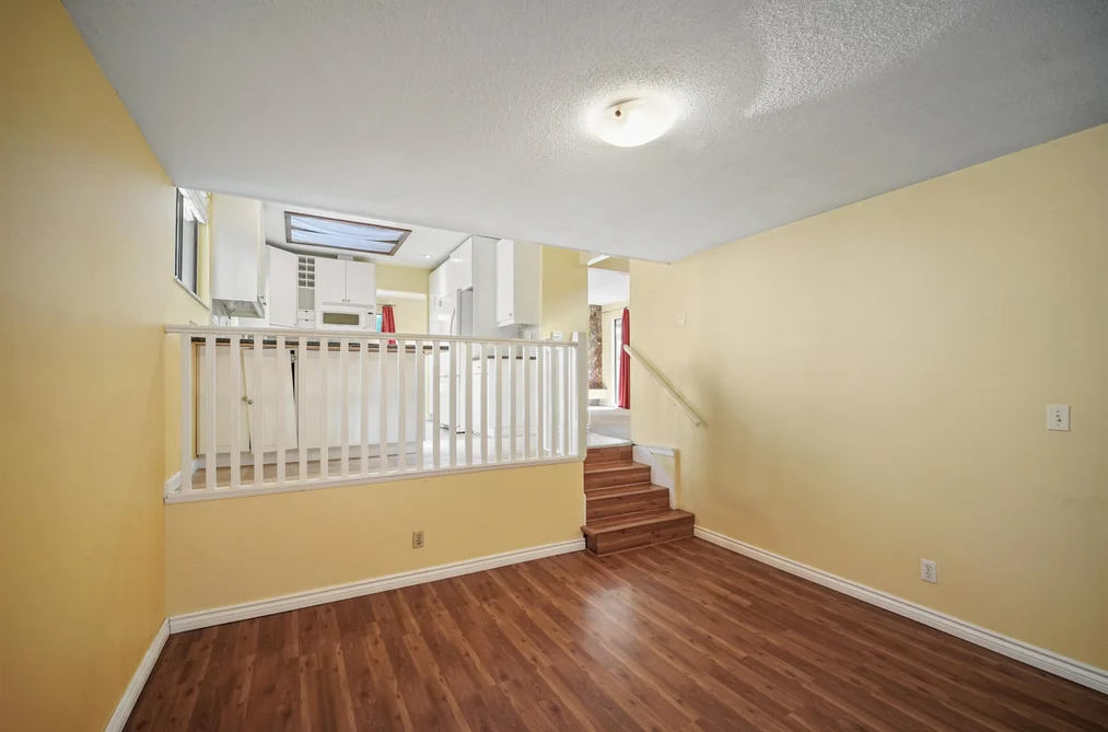 13081 61 AVENUE, Surrey BC V3X 2H4, Surrey BC — Residential for Sale — Photo 10 of 27