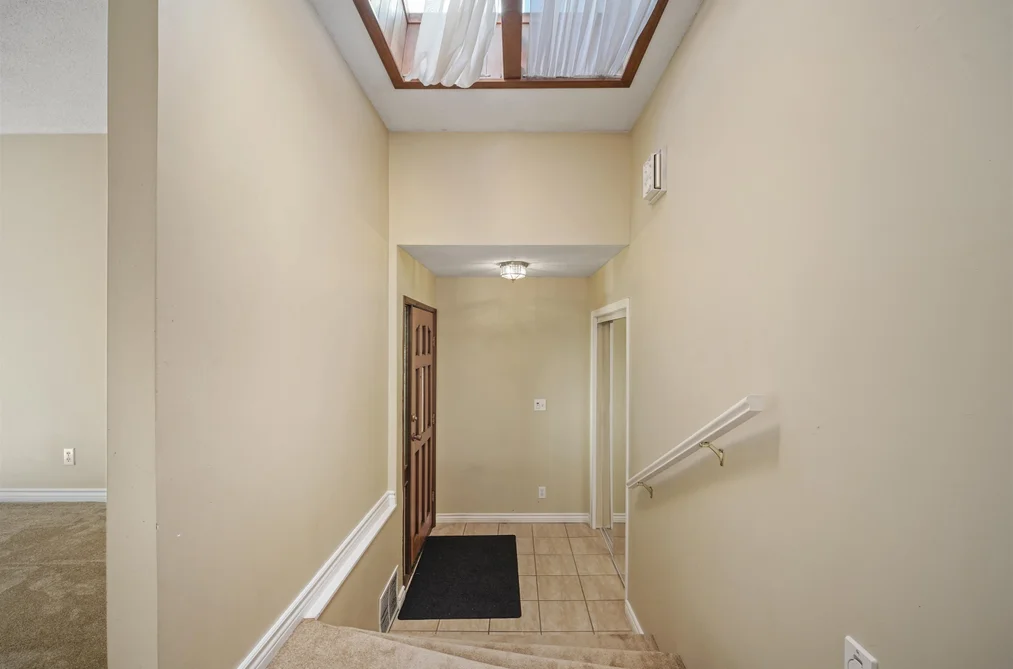 13081 61 AVENUE, Surrey BC V3X 2H4, Surrey BC — Residential for Sale — Photo 3 of 27
