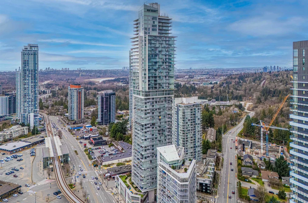 Condo for sale at 1309 567 Clarke Road Coquitlam British Columbia - MLS: R3094848