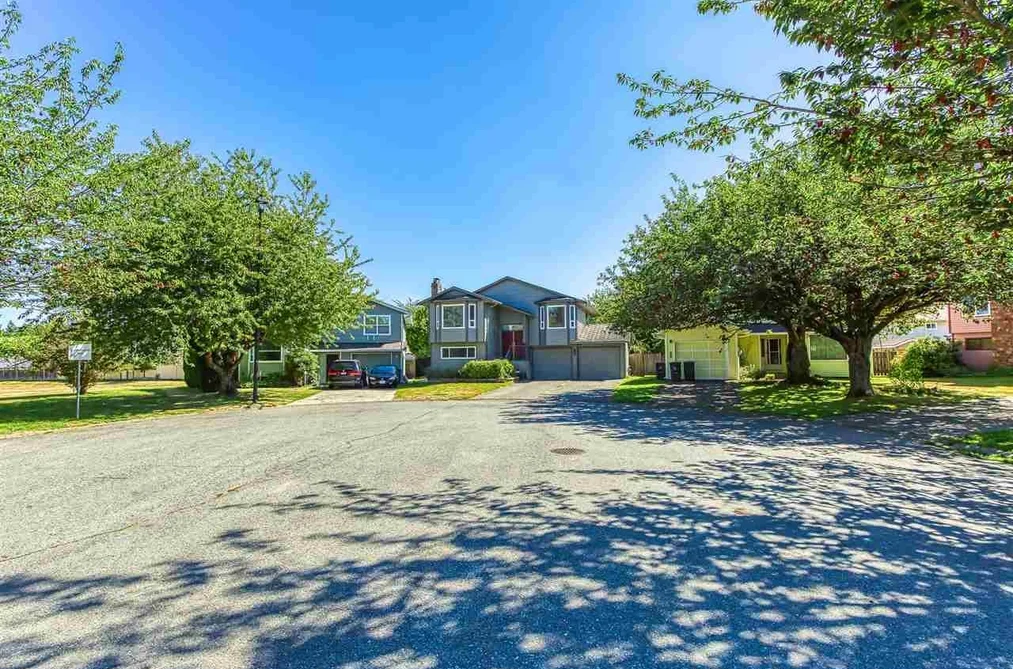 13095 65A AVENUE, Surrey BC V3W 8P7, Surrey BC — Residential for Sale - Photo 2