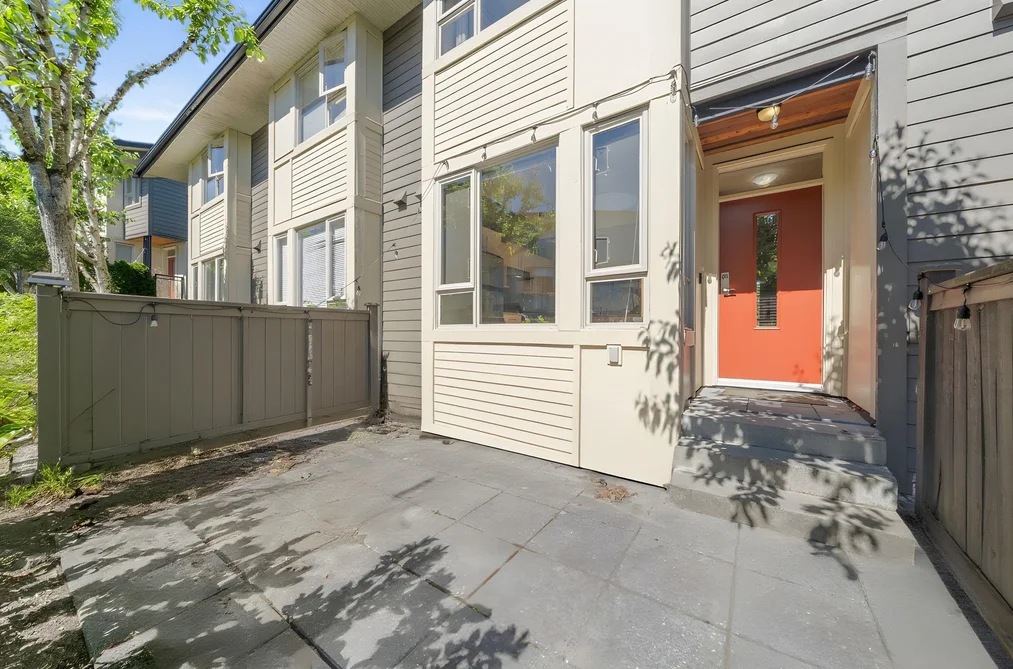 131 9229 UNIVERSITY CRESCENT, Burnaby BC V5A 4Z2, Burnaby BC — Residential for Sale - Photo 2