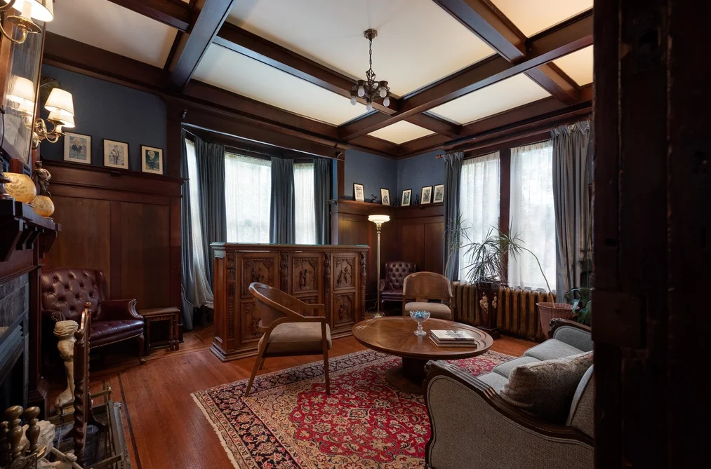131 Eighth Street, New Westminster, BC - Other for Sale - Photo 10 of 40 131 Eighth Street, New Westminster, BC - Other for Sale - Photo 10 of 40