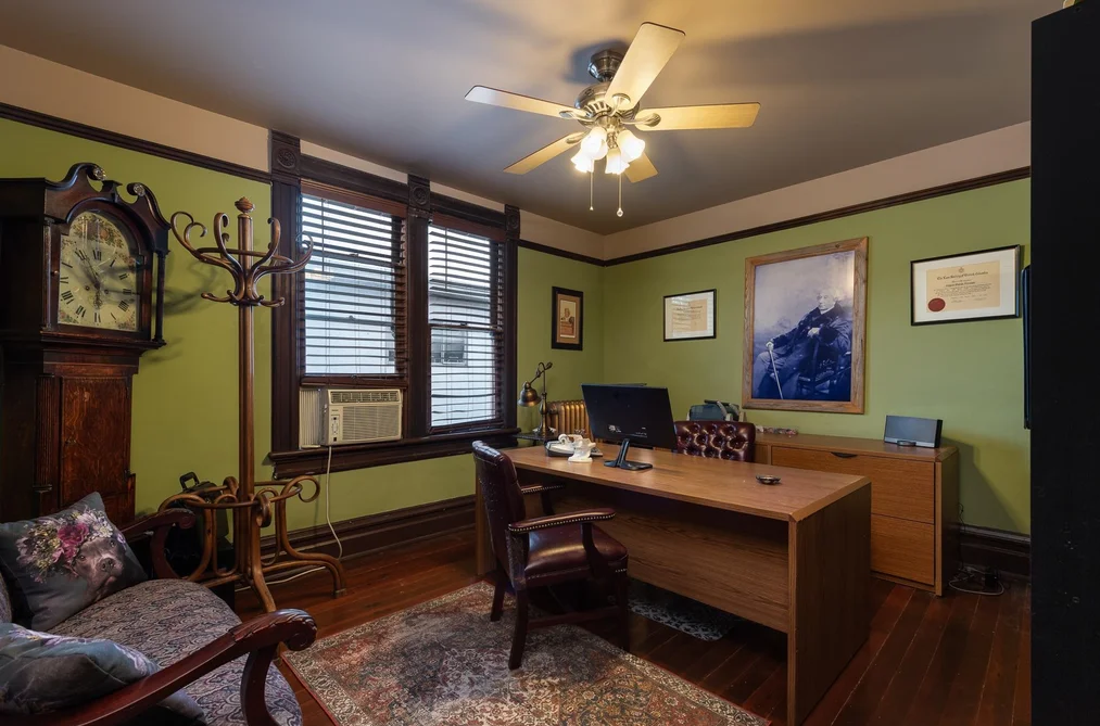 131 Eighth Street, New Westminster, BC - Other for Sale - Photo 32 of 40 131 Eighth Street, New Westminster, BC - Other for Sale - Photo 32 of 40
