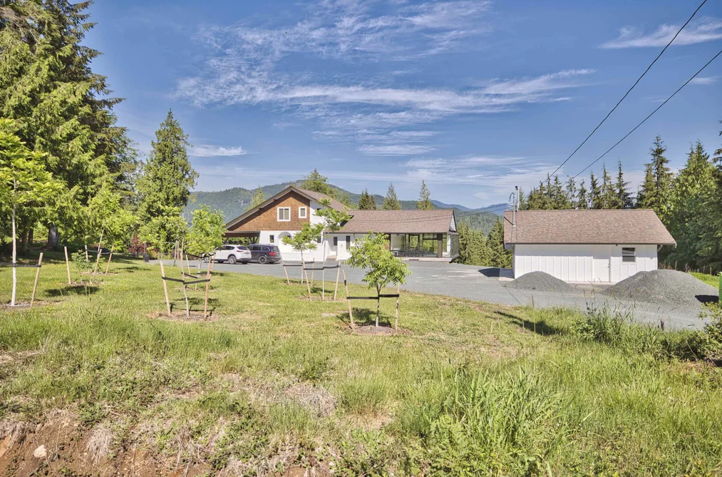House for sale at 13100 Bell Street Mission British Columbia - MLS: R3090031