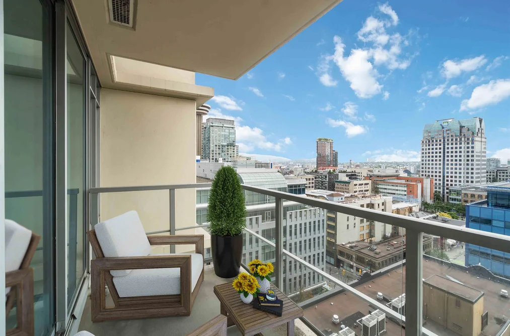 Condo for sale at 1311 610 Granville Street Vancouver British Columbia - MLS: R3128334