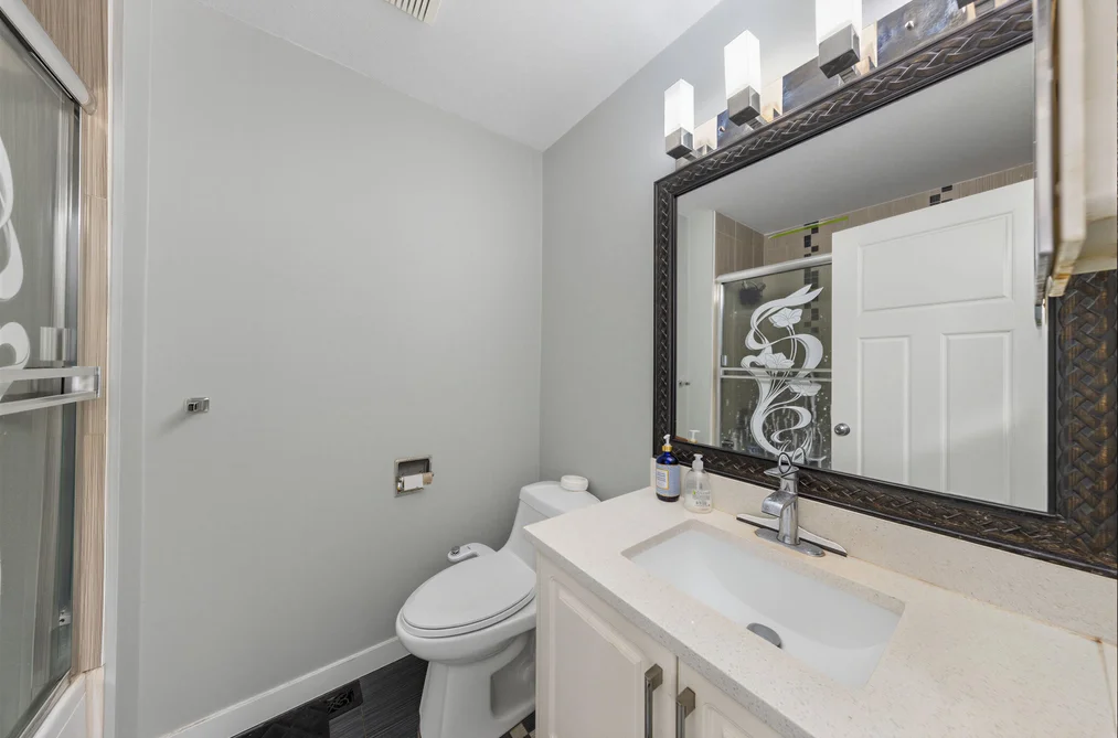 13111 73A AVENUE, Surrey, BC — Residential for Sale — Photo 37 of 40