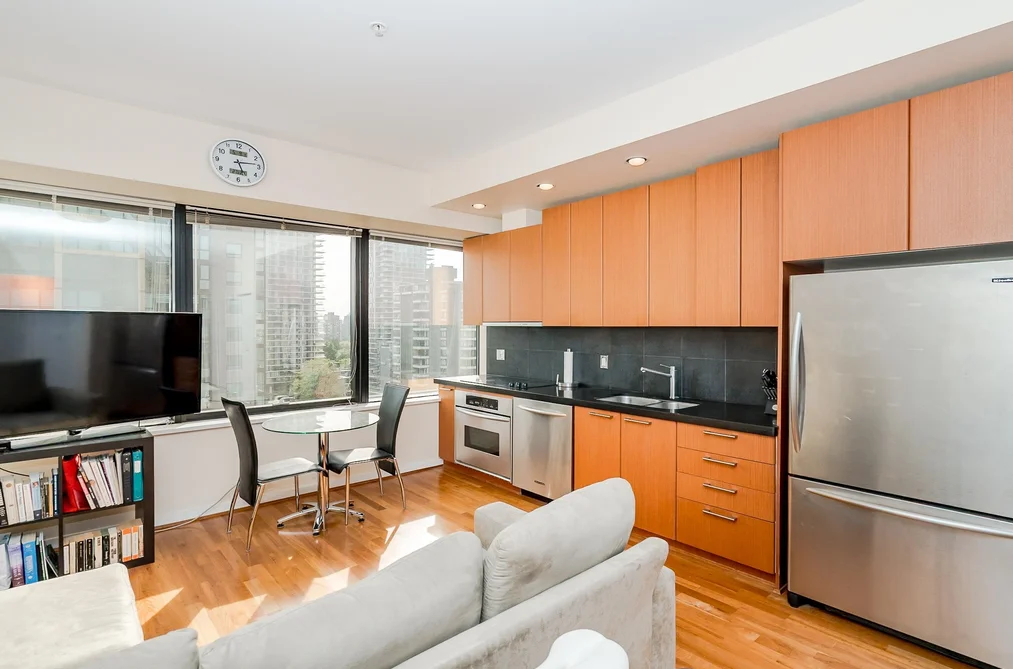 1312 1333 W GEORGIA STREET, Vancouver BC V6E 4V3, Vancouver BC — Residential for Sale - Photo 5