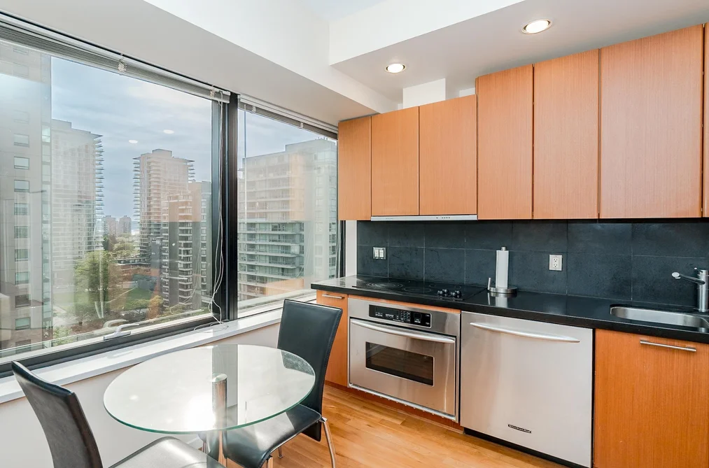 1312 1333 W GEORGIA STREET, Vancouver BC V6E 4V3, Vancouver BC — Residential for Sale - Photo 6