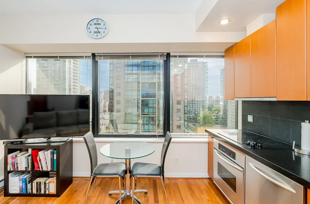 1312 1333 W GEORGIA STREET, Vancouver BC V6E 4V3, Vancouver BC — Residential for Sale - Photo 7