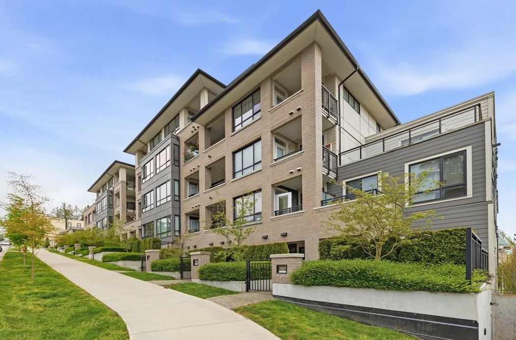Townhouse for sale at 1312 Fifth Avenue New Westminster British Columbia - MLS: R3120926
