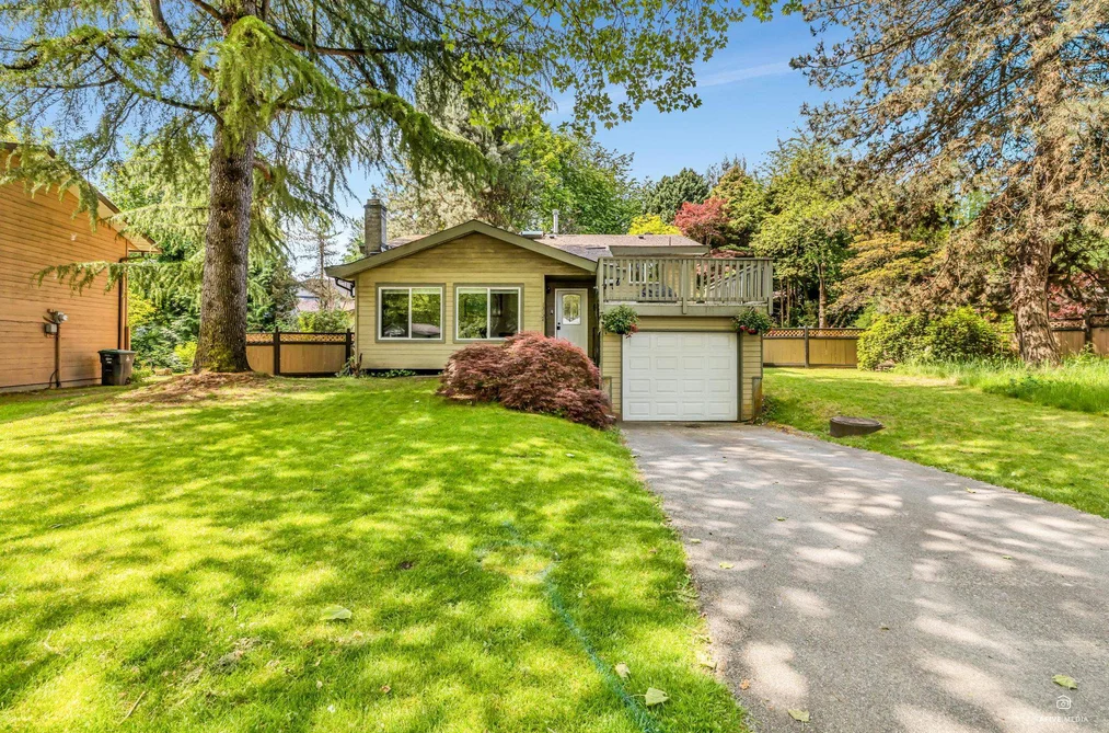 House for sale at 13124 Doone Place Surrey British Columbia - MLS: R3097396