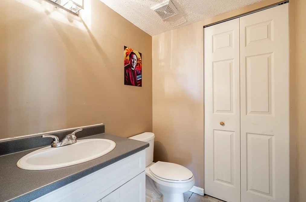 13127 Balloch Drive, Surrey, BC - Half Duplex for Sale - Photo 15 of 39 13127 Balloch Drive, Surrey, BC - Half Duplex for Sale - Photo 15 of 39