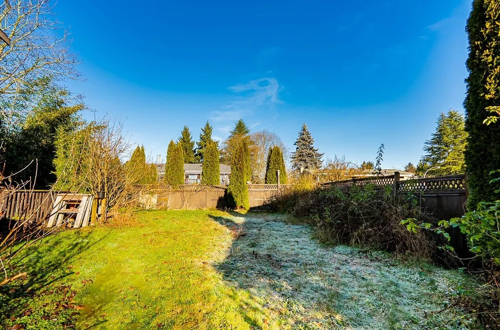 13127 Balloch Drive, Surrey, BC - Half Duplex for Sale - Photo 27 of 39 13127 Balloch Drive, Surrey, BC - Half Duplex for Sale - Photo 27 of 39