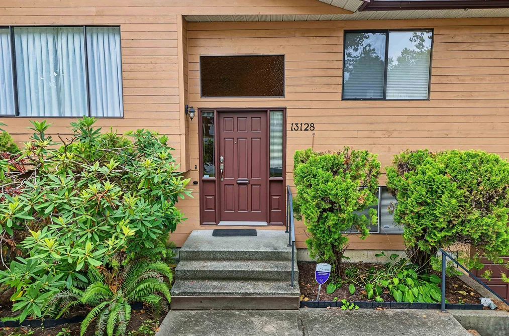 13128 Doone Place, Surrey, BC - MLS: R3163782 - Photo 6 13128 Doone Place, Surrey, BC - MLS: R3163782 - Photo 6