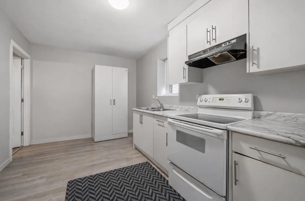 13131 92 AVENUE, Surrey BC V3V 1H5, Surrey BC — Residential for Sale - Photo 4
