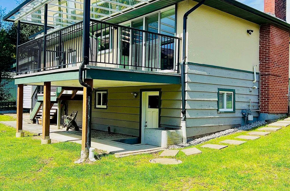 1314 THOMAS AVENUE, Coquitlam BC V3K 2L5, Coquitlam BC — Residential for Sale - Photo 2