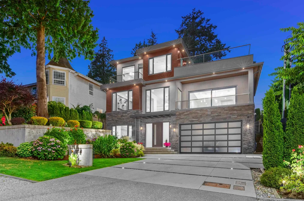 13141 MARINE DRIVE, Surrey BC V4A 1E6, Surrey BC — Residential for Sale - Photo 2