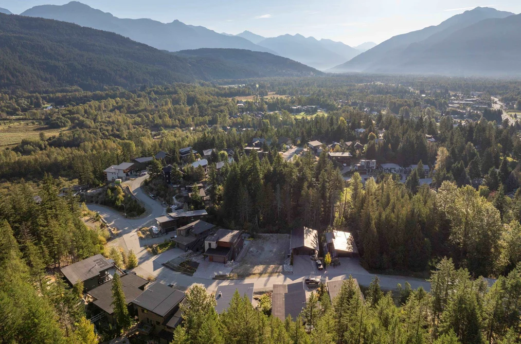 Property for sale at 1317 Eagle Drive Pemberton British Columbia - MLS: R3102507