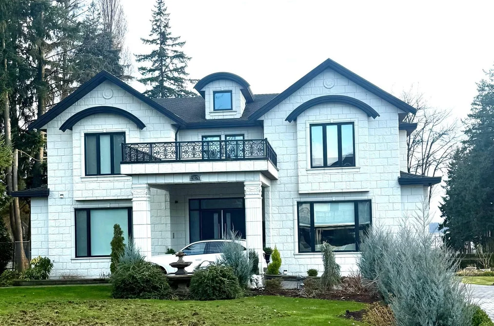 House for sale at 13170 57 Avenue Surrey British Columbia - MLS: R3095426