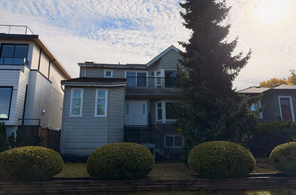 House for sale at 1318 E 34th Avenue Vancouver British Columbia - MLS: R3171352
