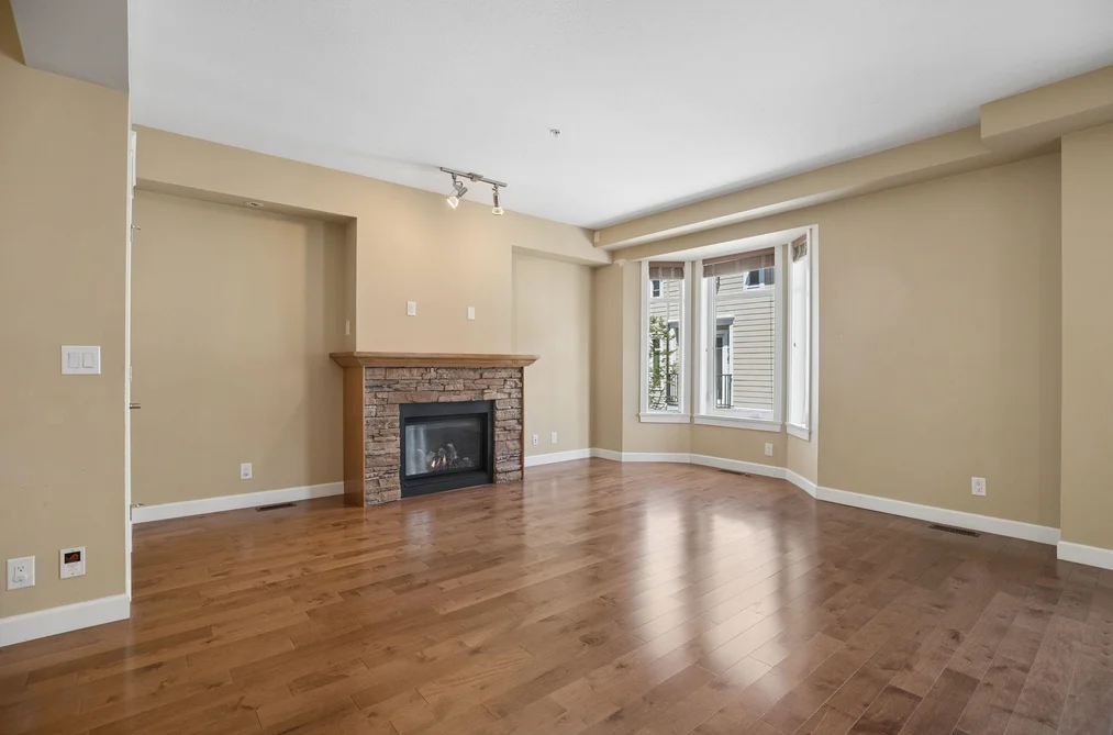 132 20738 84 AVENUE, Langley BC V2Y 0J6, Langley BC — Residential for Sale — Photo 6 of 39