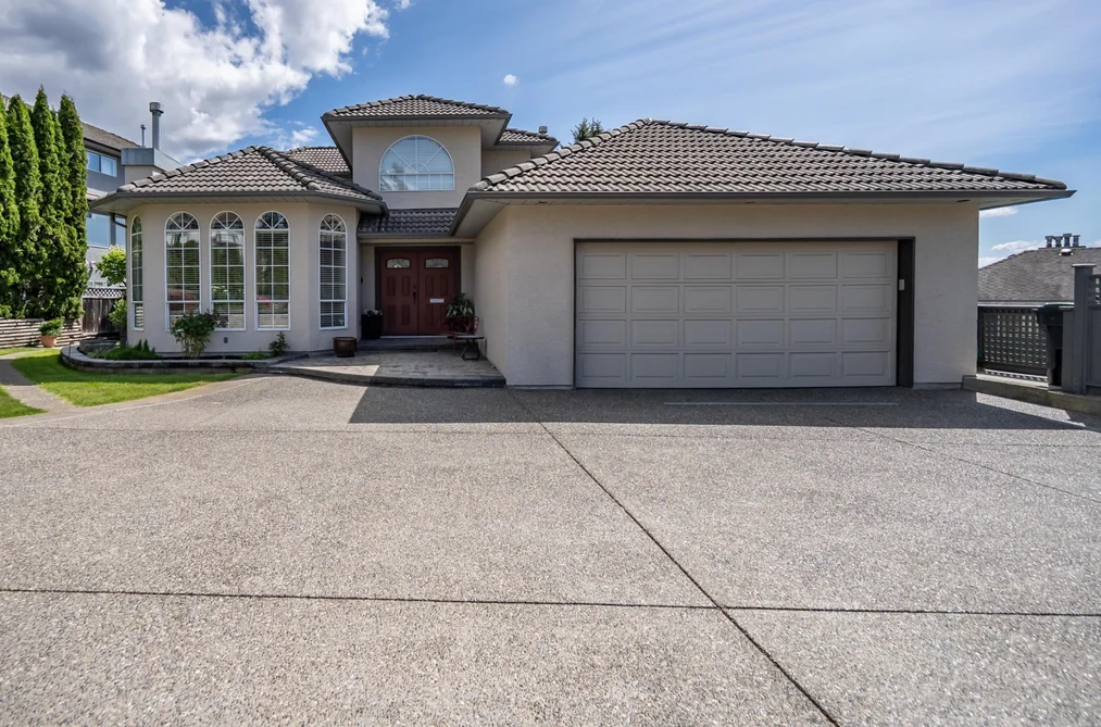 House for sale at 1320 Noons Creek Drive Coquitlam British Columbia - MLS: R3119591