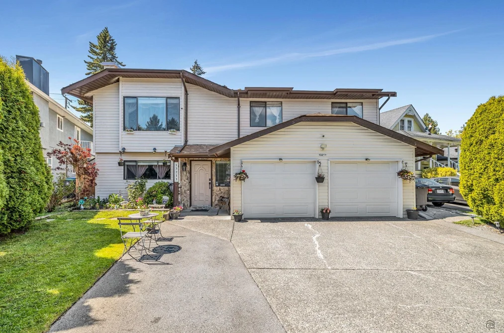 House for sale at 13211 66a Avenue Surrey British Columbia - MLS: R3143802