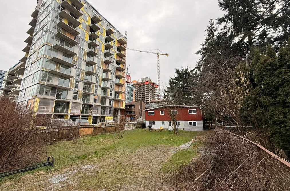 13231 104A AVENUE, Surrey BC V3T 1Y6, Surrey BC — Residential for Sale - Photo 4