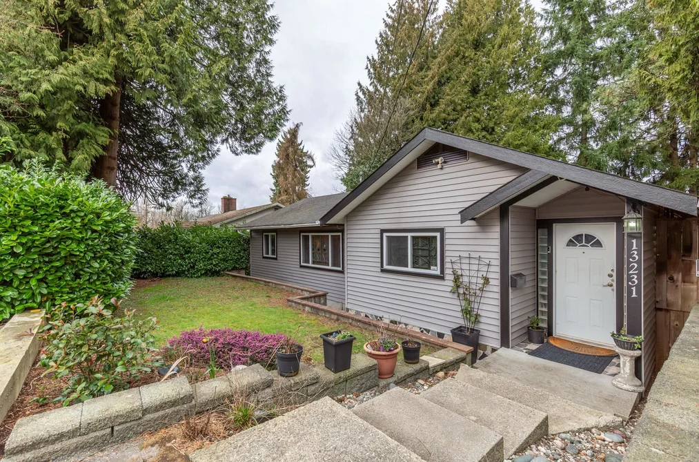 13231 112B AVENUE, Surrey BC V3R 2H4, Surrey BC — Residential for Sale - Photo 2