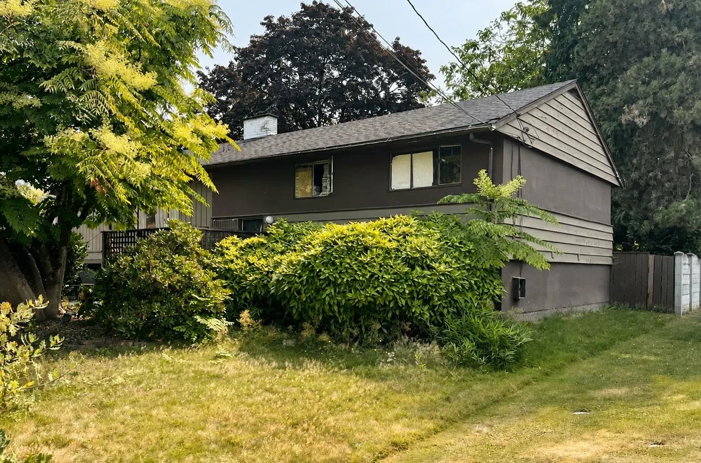 House for sale at 1324 Willow Way Coquitlam British Columbia - MLS: R3156913