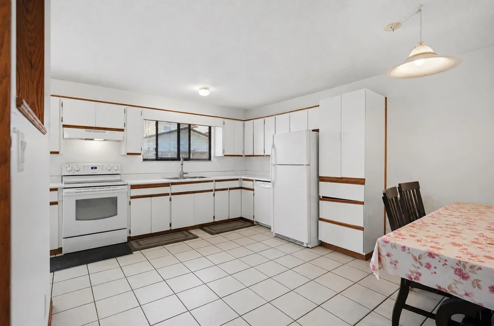 13242 67 AVENUE, Surrey BC V3W 7J2, Surrey BC — Residential for Sale - Photo 6