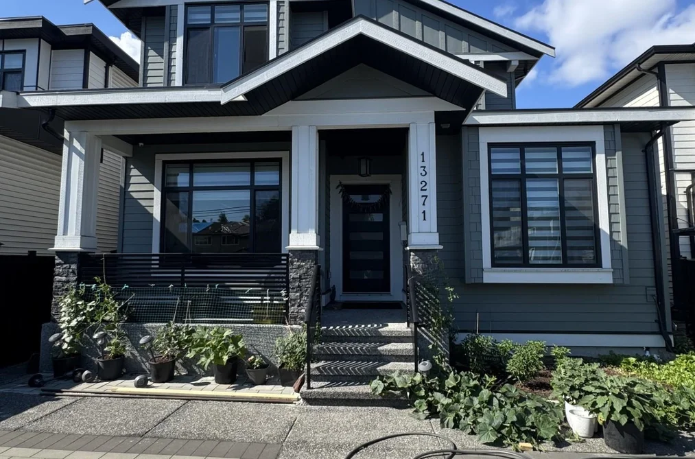 House for sale at 13271 80 Avenue Surrey British Columbia - MLS: R3146937